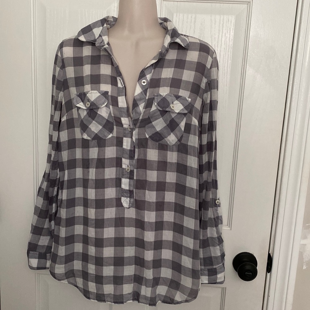 American Eagle Plaid Long sleeve